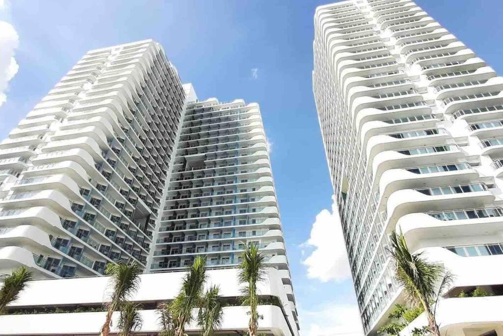 1Bedroom Unit At Azure North With Netflix Up To 6Pax Pampanga Exterior foto